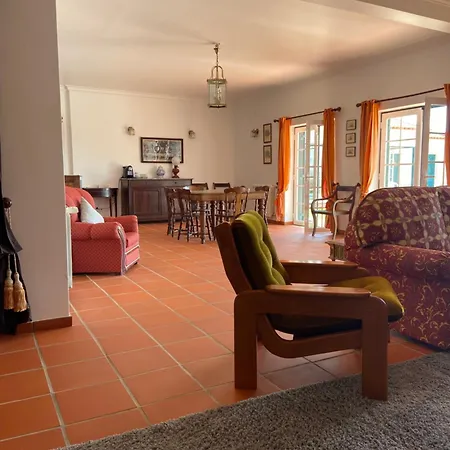 Alojamento de Turismo Rural Casa Do Cabeço