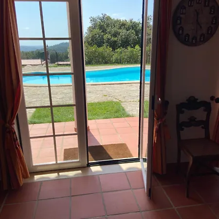 Casa Do Cabeço Alojamento de Turismo Rural *