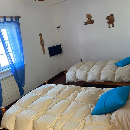 Alojamento de Turismo Rural Casa Do Cabeço *